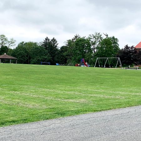 Newly Remodeled Stouchsburg Cottage Myerstown エクステリア 写真