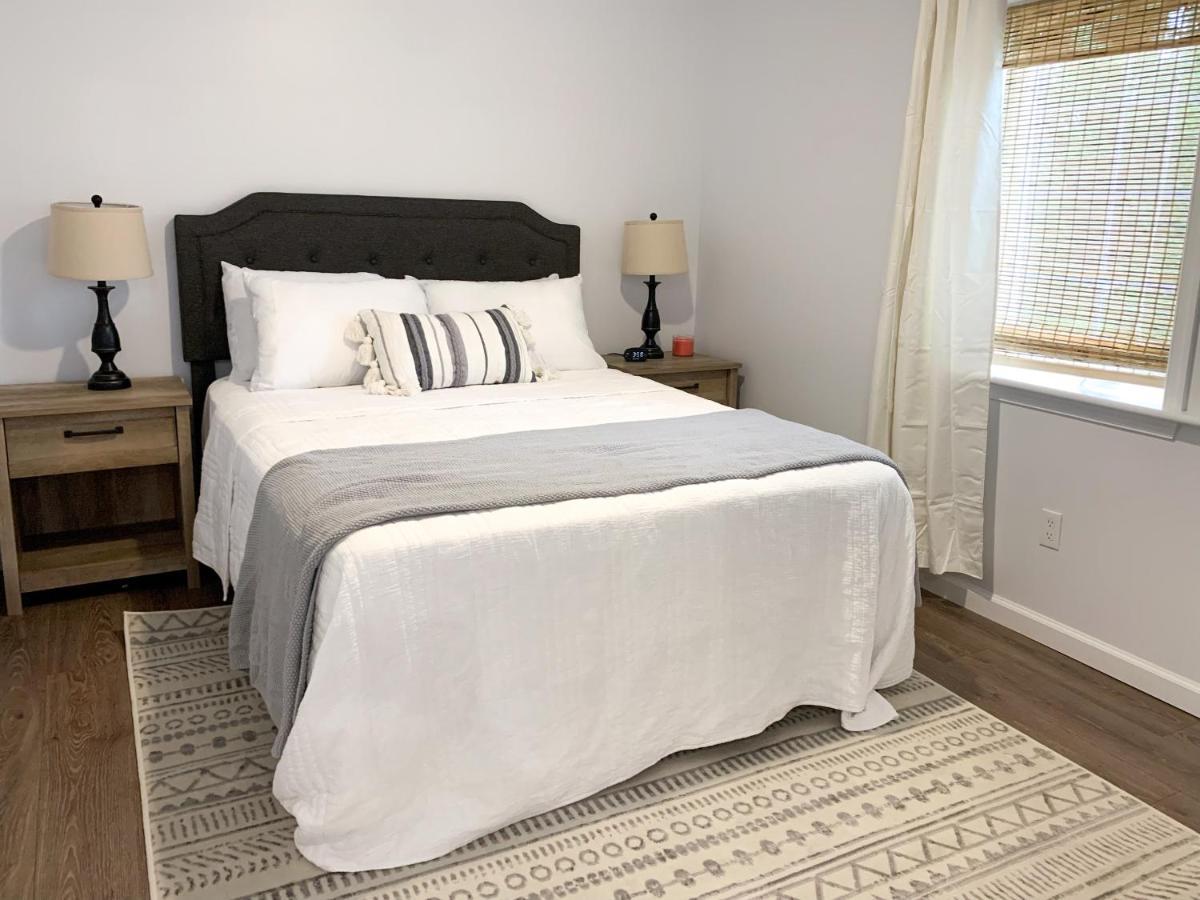 Newly Remodeled Stouchsburg Cottage Myerstown エクステリア 写真